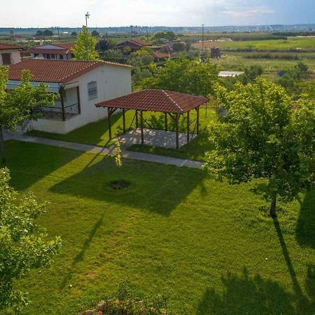 Mama'S Twin Houses Ейос Мамас Екстериор снимка
